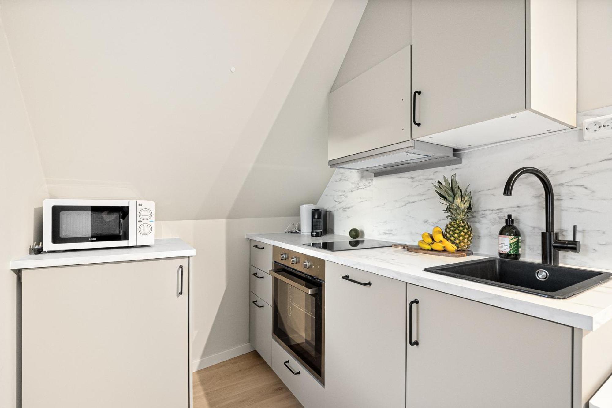 Apartamento View To Bryggen - Renovated Dec 24 - Historic Cobblestone Street Bergen Exterior foto